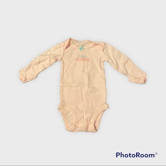 Carter's Other - I love kisses onesie 078